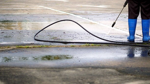 Power Washing for Commercial Properties